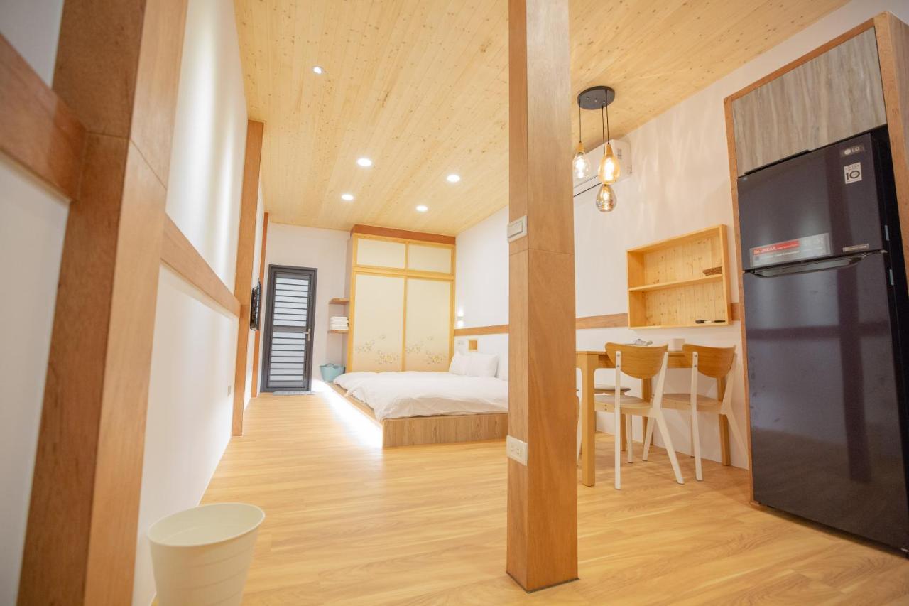 Lost Circle Homestay Tainan Eksteriør bilde